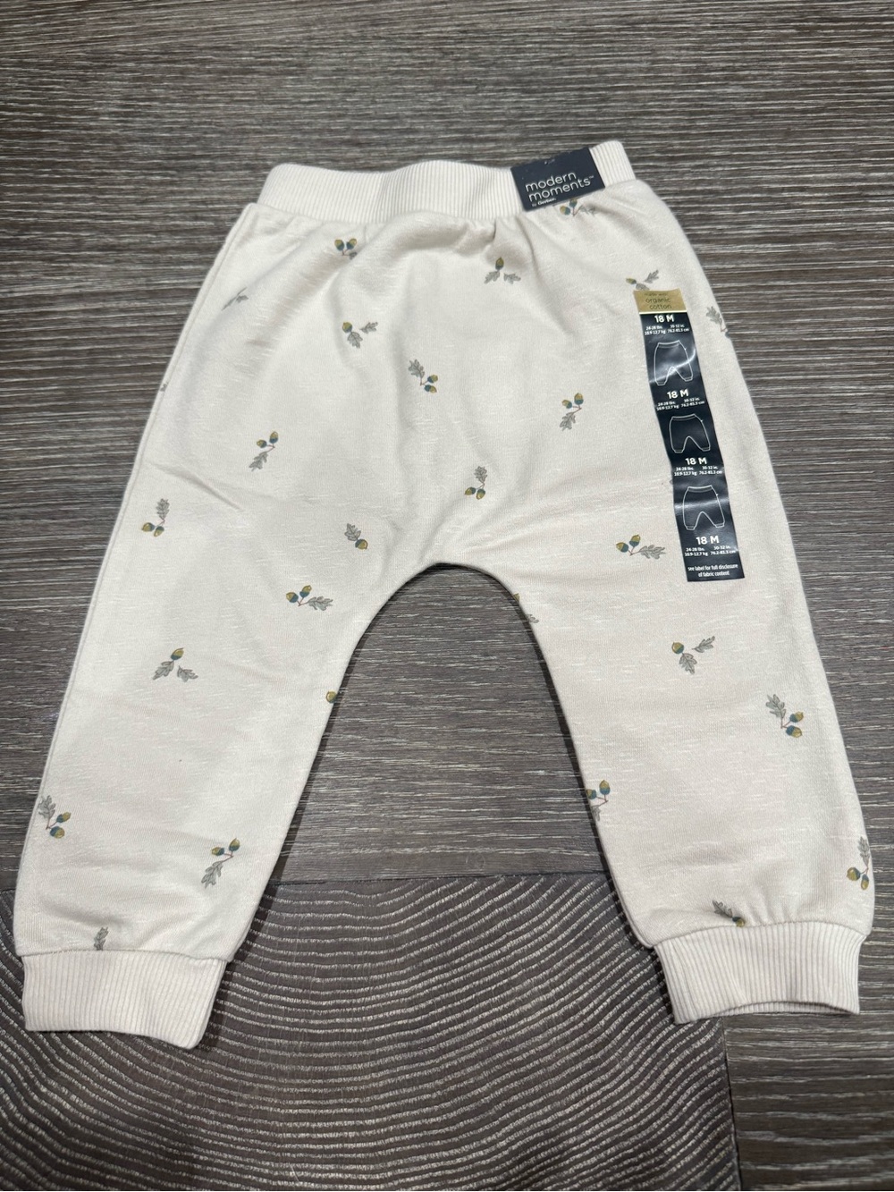 NWT Size 18M Modern Moments Cream Bottoms with Acorn Pattern